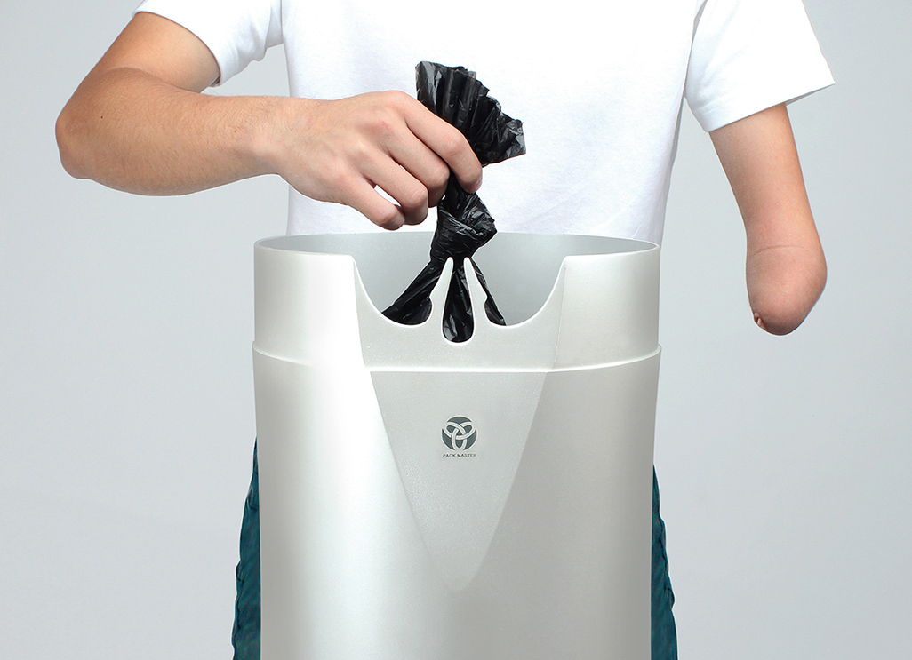 打包大師 Pack Master，單手包出超完美垃圾袋
