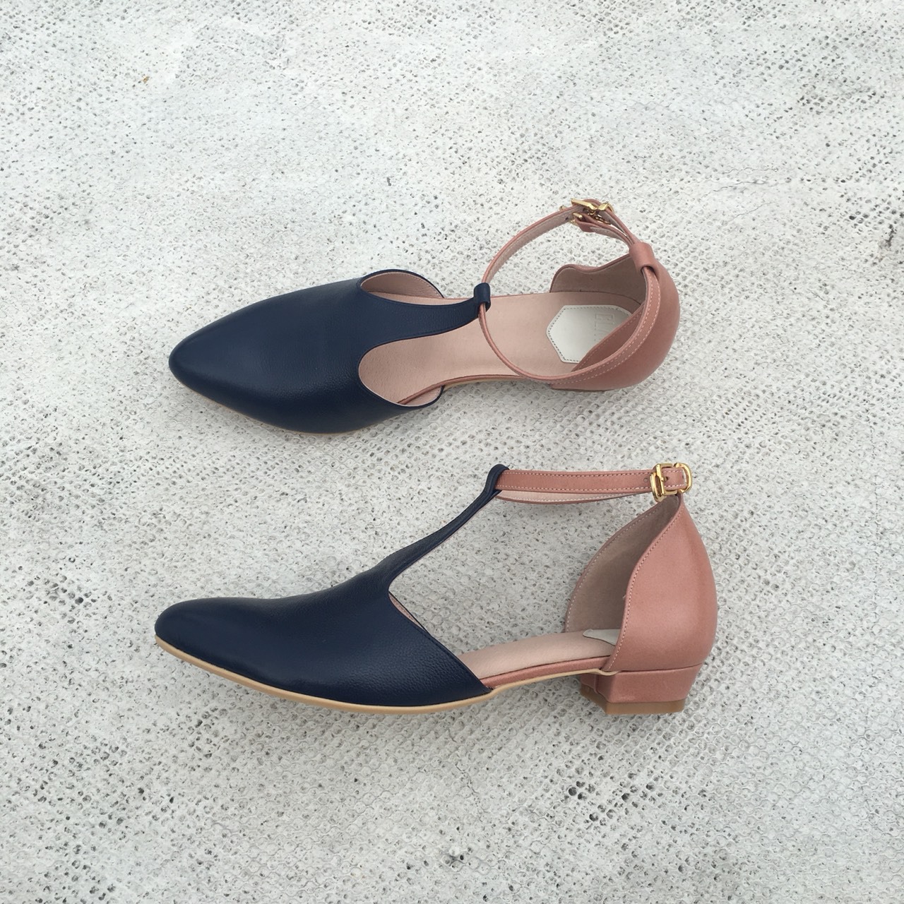 以簡約海軍藍揮別柔軟粉紅! Pinkoi 全新品牌視覺識別宣告 8 年自我風格的成長