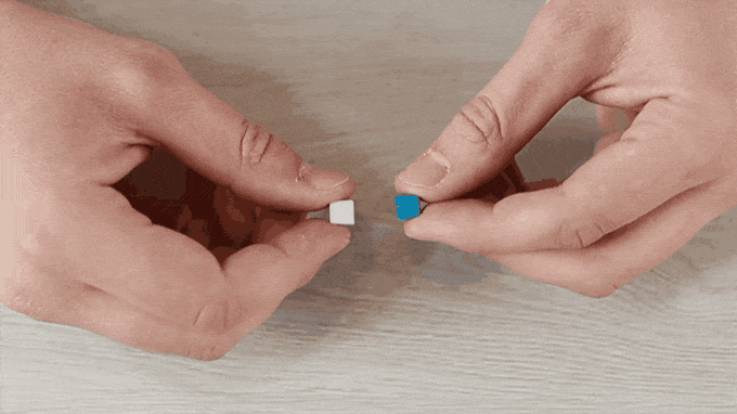 剛剛好的磁吸力，隨手一吸就創造的「PIXL 磁性積木」