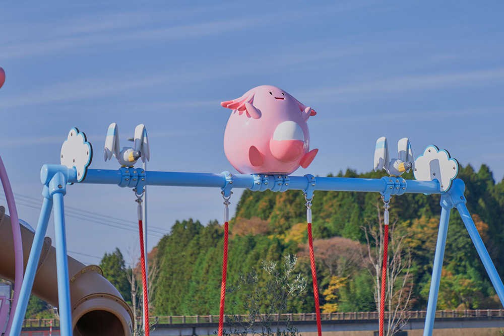 日本首座「吉利蛋公園」將開放！6公尺高吉利蛋化身溜滑梯，還有大舌頭等粉系寶可夢陪你玩