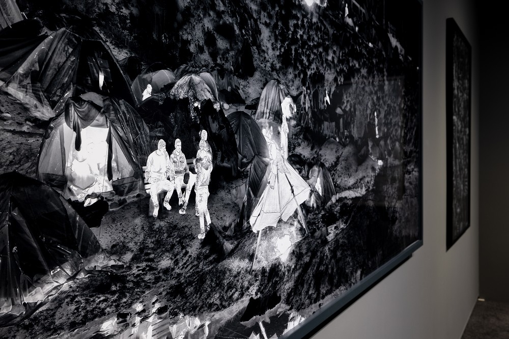 忠泰美術館攝影展《文明:當代生活啟示錄》!8大主題、200件作品反思人類的現在與未來