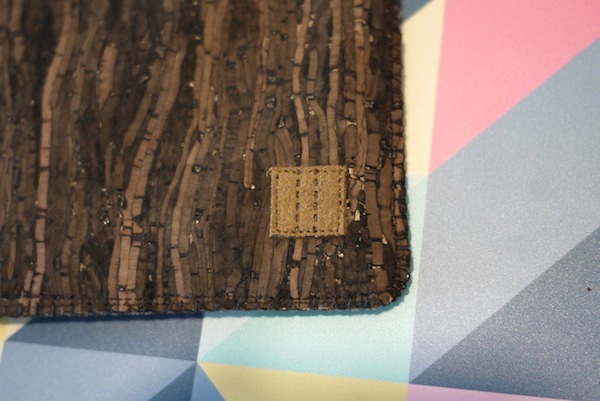 【生活玩物】有質感更有內涵的Paralife手作手機套＋斜背包