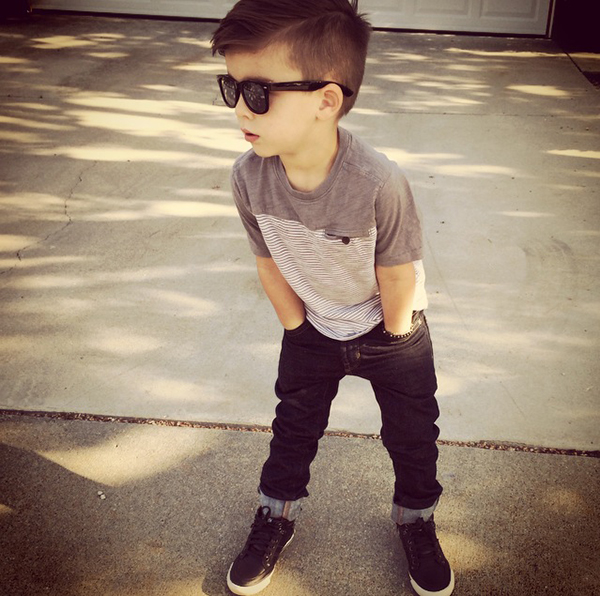 四歲小童也有名模氣場！小小名模 Ryker Wixom 高端時裝照