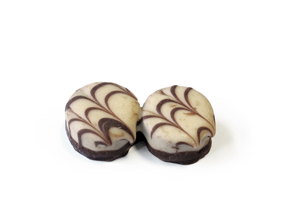 量產工廠中的限量品：生產線上的瑕疵商品