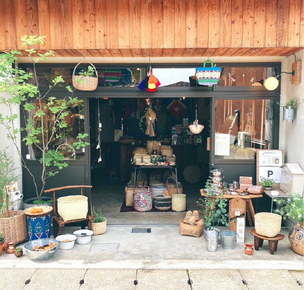 高雄2023美濃水圳漫旅藝術節登場!百年水橋點燈、台日品牌市集、體驗活動