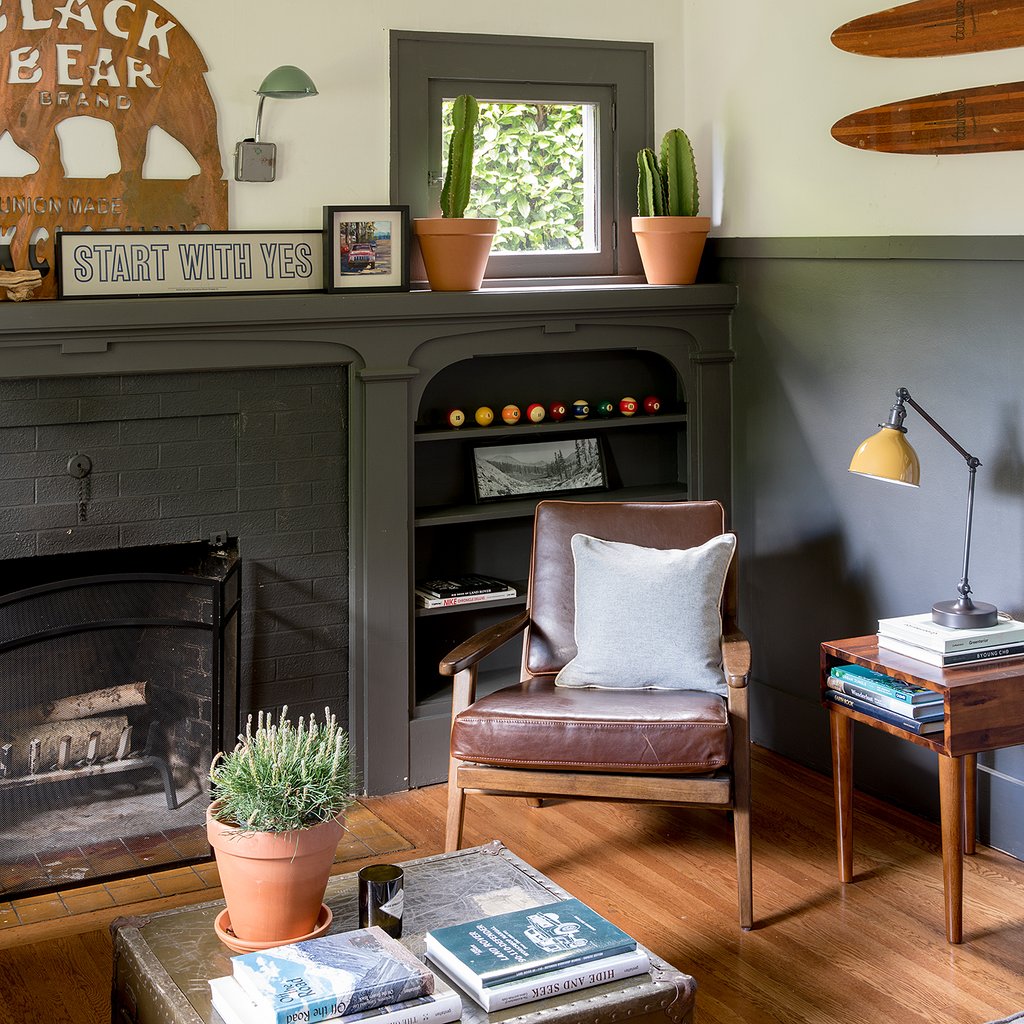 Radar Sconce 復古中帶點帥氣的雷達壁燈