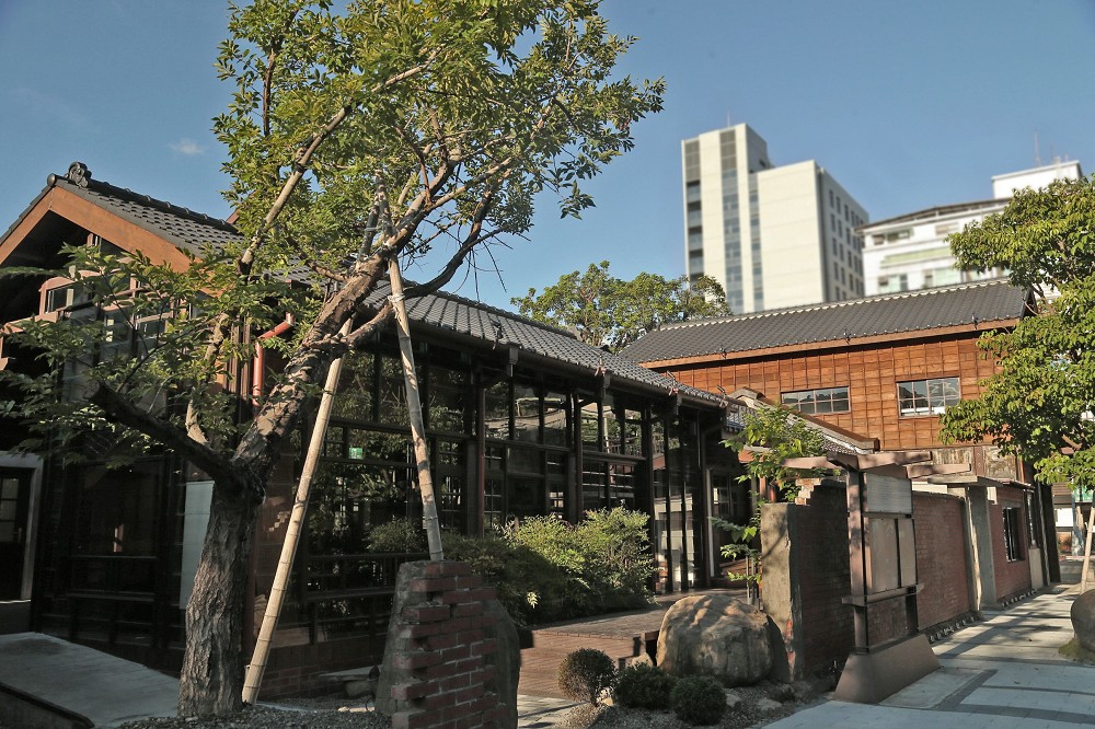 台北金華街「榕錦時光生活園區」！老屋新生集結興波咖啡、臺虎居餃屋、週末市集