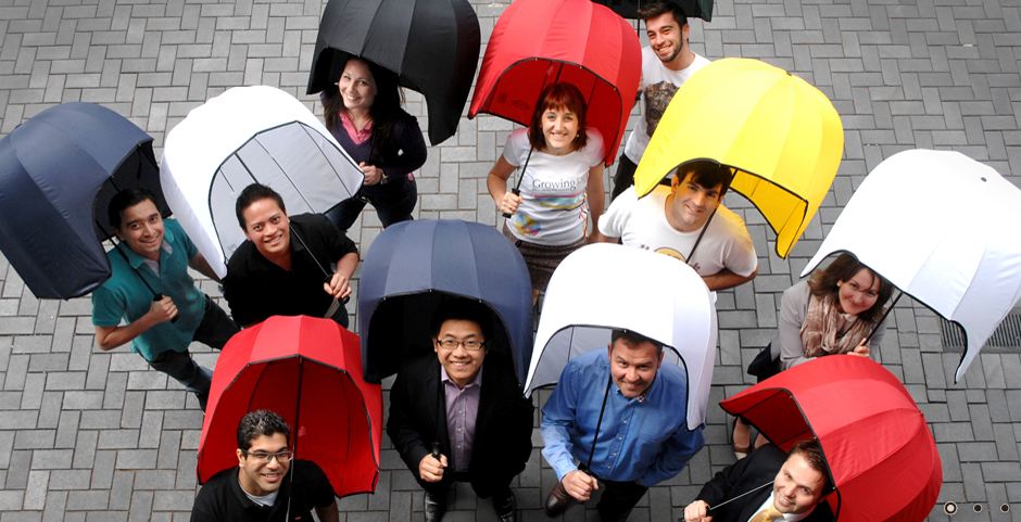 撐起鋼盔傘 Rainshader，你就是風雨中的勇士