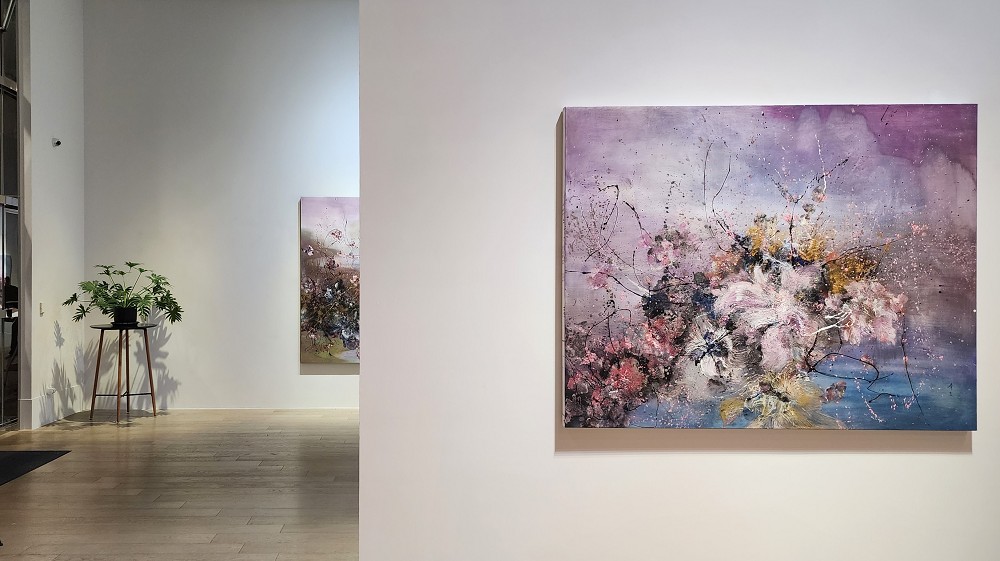 台灣藝術家堉泉個展《生如夏花》！源自泰戈爾詩集、創作如生命盛開的夏花畫作