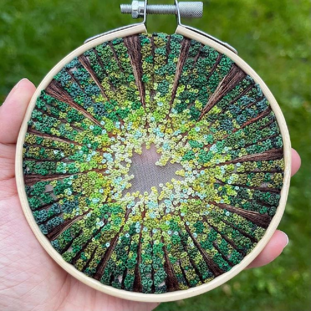 用刺繡展示森林之美!英國藝術家Sew Beautiful的自然系法國結粒繡創作