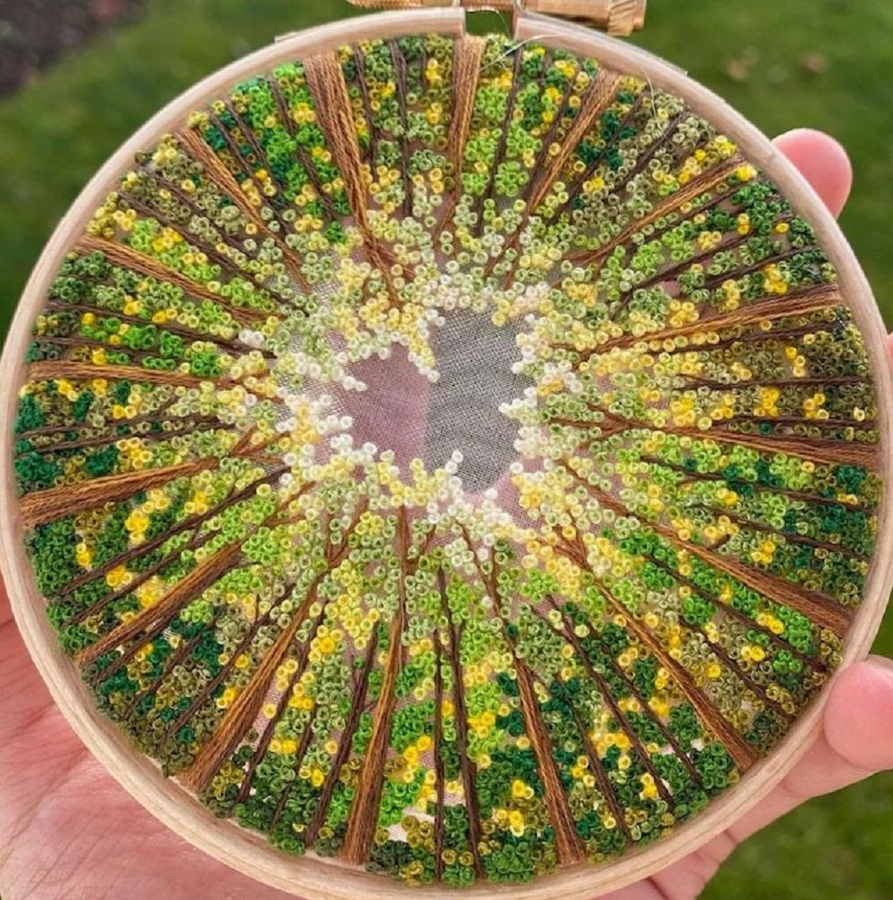 用刺繡展示森林之美!英國藝術家Sew Beautiful的自然系法國結粒繡創作