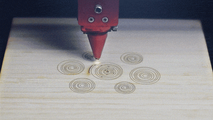 【NASA 定位】此刻的宇宙星辰，雋刻成專屬你的永恆—— SpaceTime 雷雕專屬星系項鍊