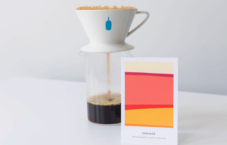Blue Bottle 首推「季節混搭口味 Seasonal Blend」！腮紅粉、琥珀黃繽紛色彩新包裝一改簡約藍瓶咖啡的想像