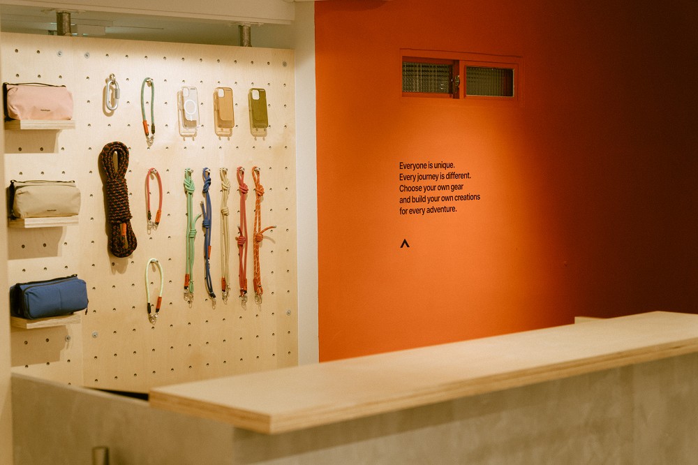 台北中山「Topologie南西店」台灣首間實體店！掛繩背帶、手機殼愛好者必訪