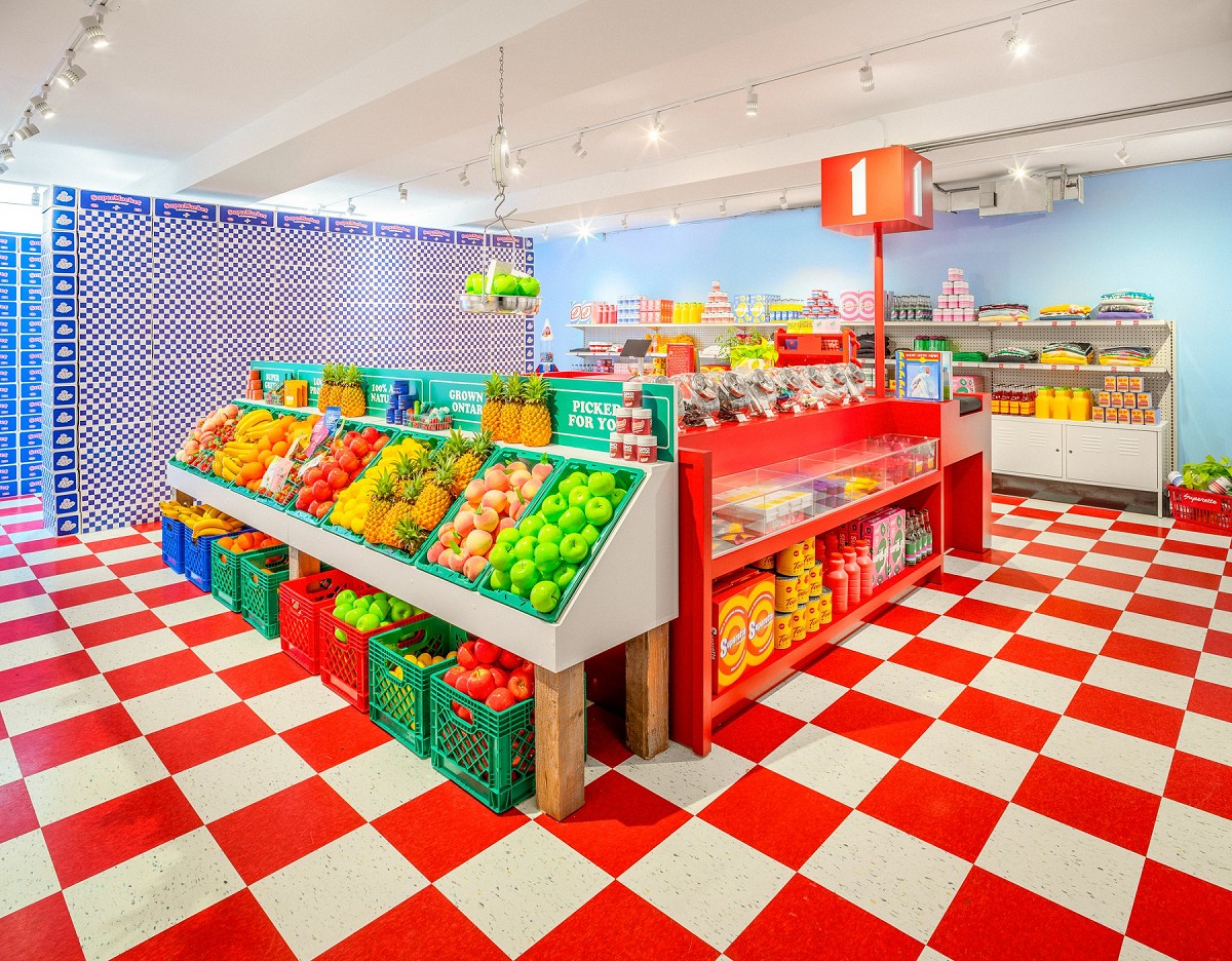 偽裝成超市的大麻店！加拿大Superette打造懷舊普普風格大麻專賣店