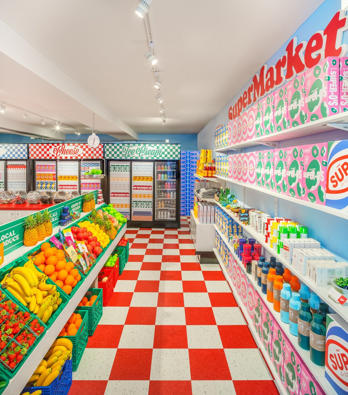 偽裝成超市的大麻店！加拿大Superette打造懷舊普普風格大麻專賣店