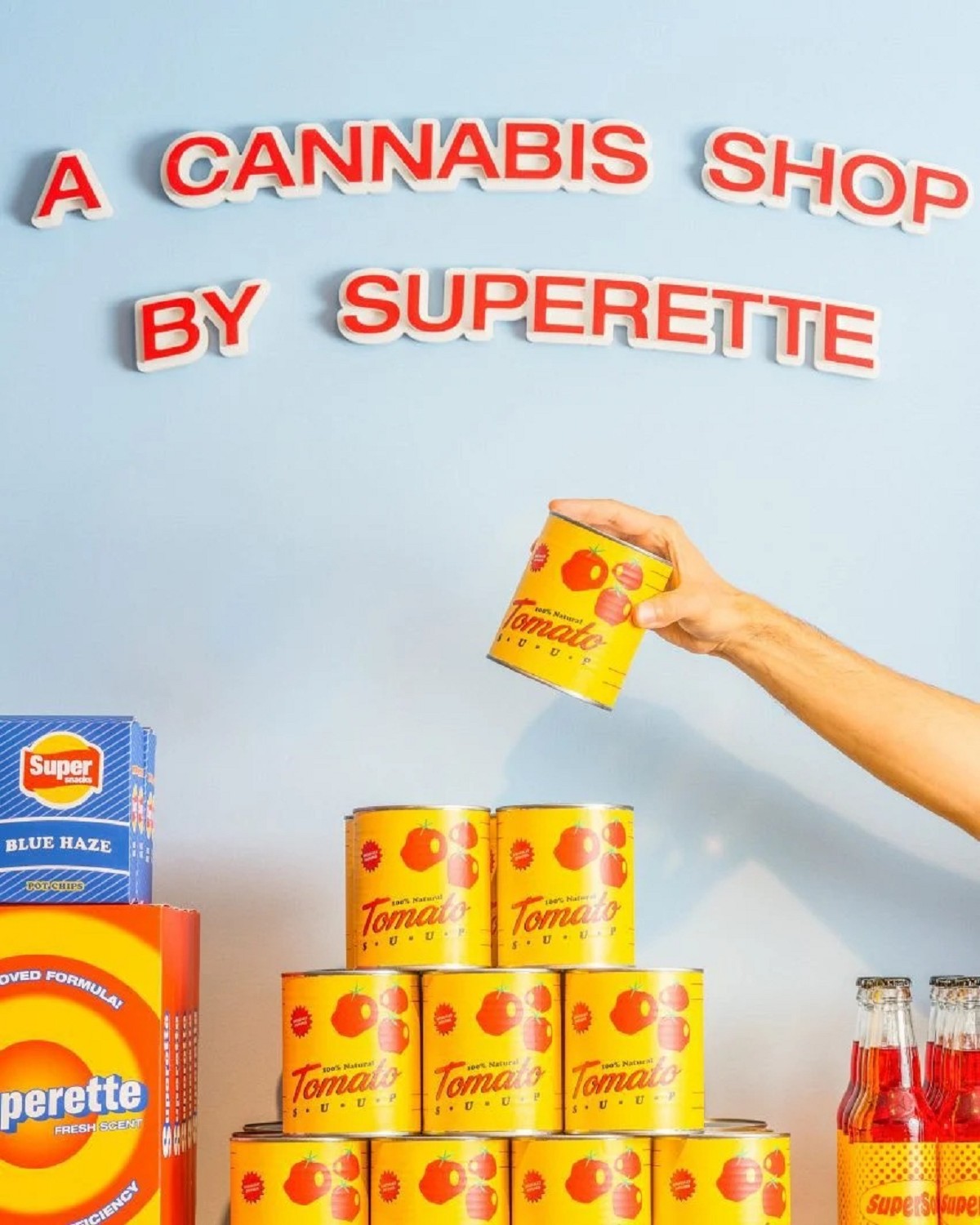 偽裝成超市的大麻店！加拿大Superette打造懷舊普普風格大麻專賣店