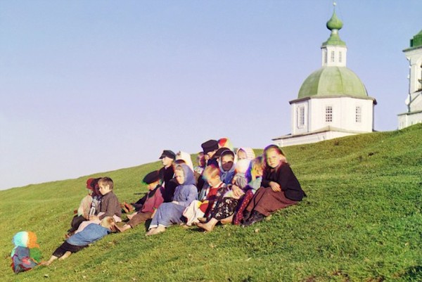 迷人的彩色照片來自二十世紀初的俄羅斯