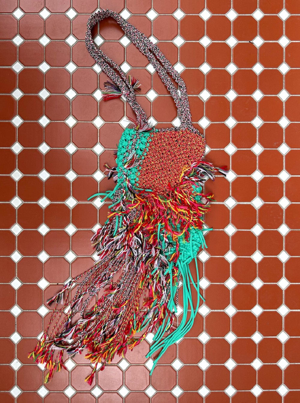 2023草率季「一直滑下去」亮相台北華山!竹竿平台、現場刺青、400組藝術創作誌