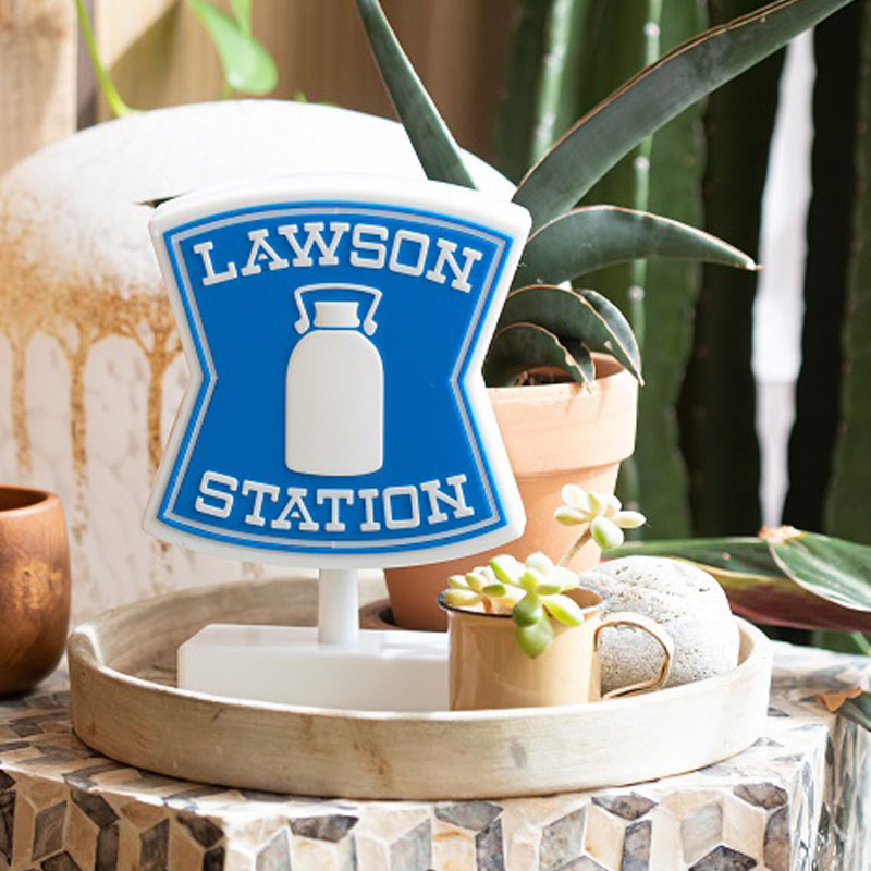 日本LAWSON 3款特色周邊!迷你LAWSON招牌燈箱、托特包、小袋療癒登場