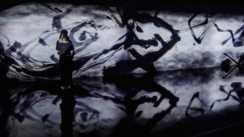 teamLab 全新展覽亮相金澤 21 世紀美術館！黑白水墨、巨型海浪沉浸體驗有如走進日式繪畫奇幻世界