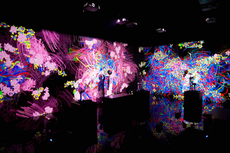 teamLab 全新展覽亮相金澤 21 世紀美術館！黑白水墨、巨型海浪沉浸體驗有如走進日式繪畫奇幻世界