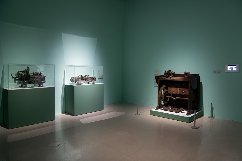 台南奇美博物館《跳出格子吧!》亮點!打字機畫作、超擬真3D金魚畫等藝術創作