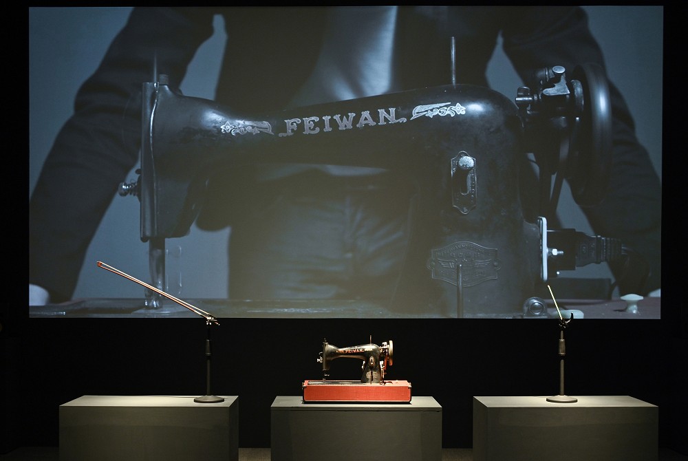 台南奇美博物館《跳出格子吧!》亮點!打字機畫作、超擬真3D金魚畫等藝術創作