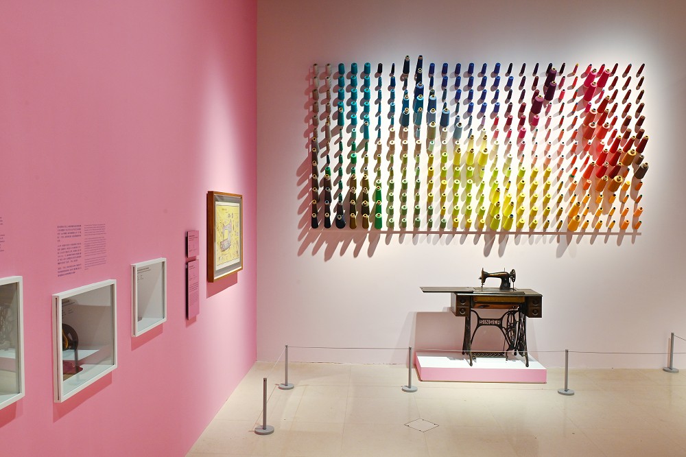 台南奇美博物館《跳出格子吧!》亮點!打字機畫作、超擬真3D金魚畫等藝術創作