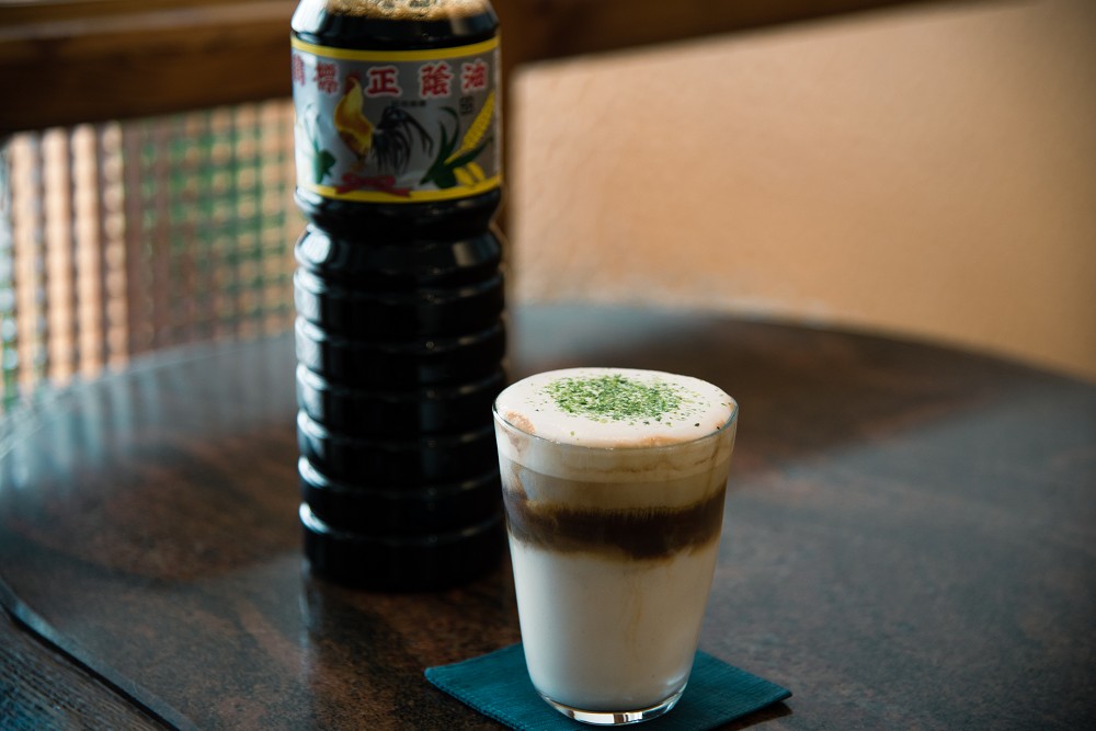 嘉義「小城咖啡實驗計畫」登場!23家咖啡廳獻上雞肉飯蛋糕、醍醐味拿鐵等嘉義特調美食