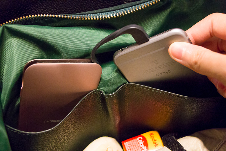 容量大又聰明收納!背著 Tocco Toscano 多用子母托特包看大編的工作日常