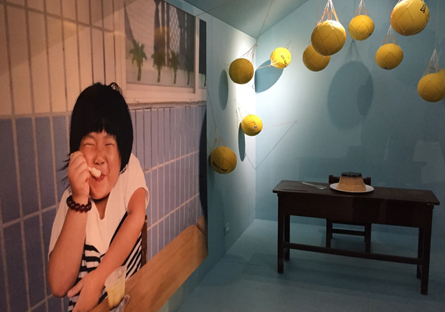 【觀展心得】川島小鳥《明星》寫真展，時光機的色彩 - 年輕軀殼裡的貼心老靈魂 