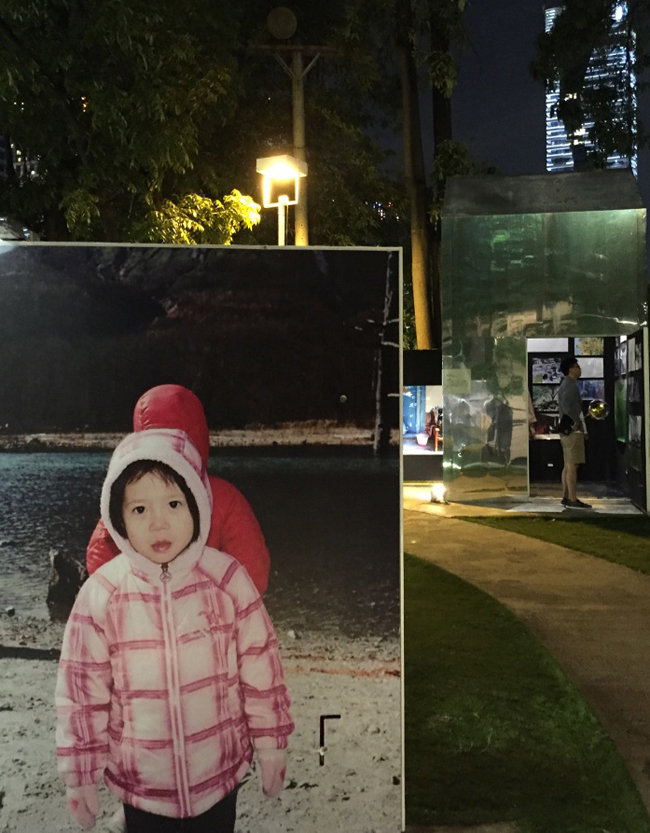 【觀展心得】川島小鳥《明星》寫真展，時光機的色彩 - 年輕軀殼裡的貼心老靈魂 