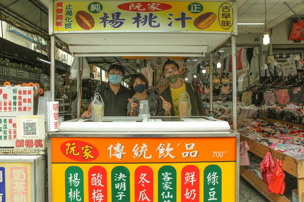 台中向上市場逛街散策!佔空間創辦人AJ帶路尋訪傳統市場特色店家