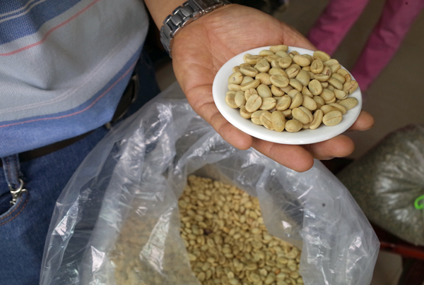 以前請你吃棍子，現在請你喝咖啡---淺嚐教官咖啡