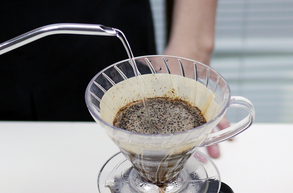 以前請你吃棍子，現在請你喝咖啡---淺嚐教官咖啡