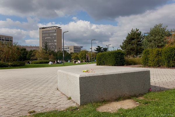 Slinkachu的小人物計畫再現，一起跟著他們環遊世界去～