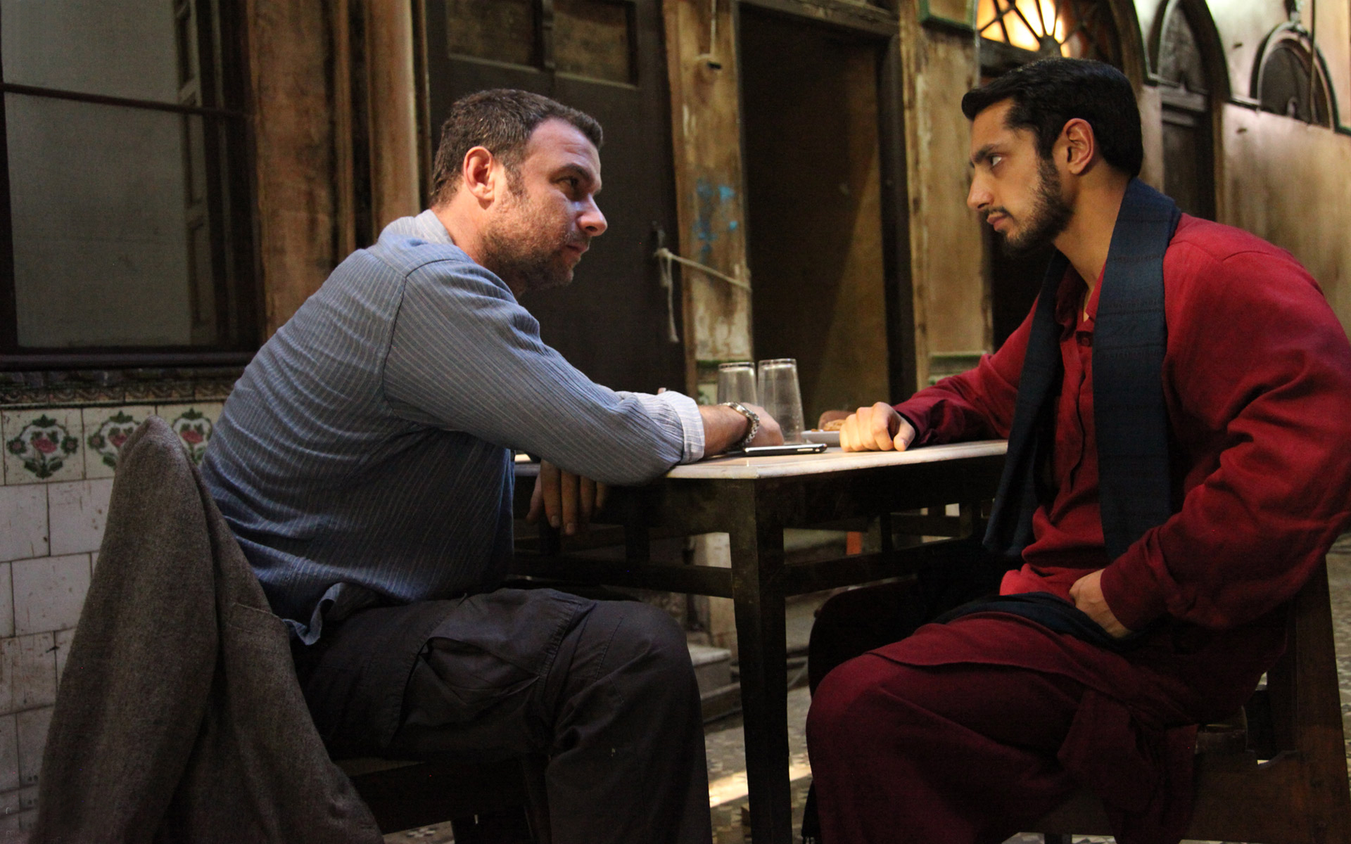 【電影吞食部】如果我們一輩子成不了強國─《拉合爾茶館的陌生人》