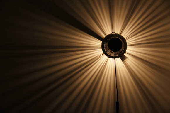 「時」與「光」交織的圓舞曲---時光掛鐘