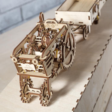 【DIY OK】UGEARS 木製機械玩具,看著親手組裝的齒輪運轉就是爽快!