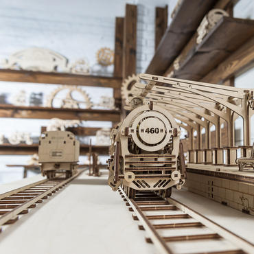 【DIY OK】UGEARS 木製機械玩具,看著親手組裝的齒輪運轉就是爽快!