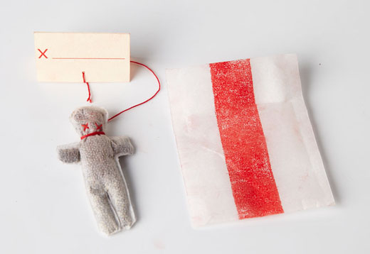 打你的小人頭泡你的小人茶,黑色幽默人形茶包