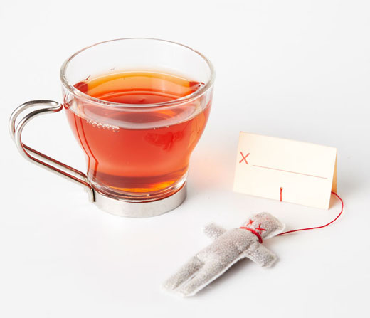 打你的小人頭泡你的小人茶,黑色幽默人形茶包