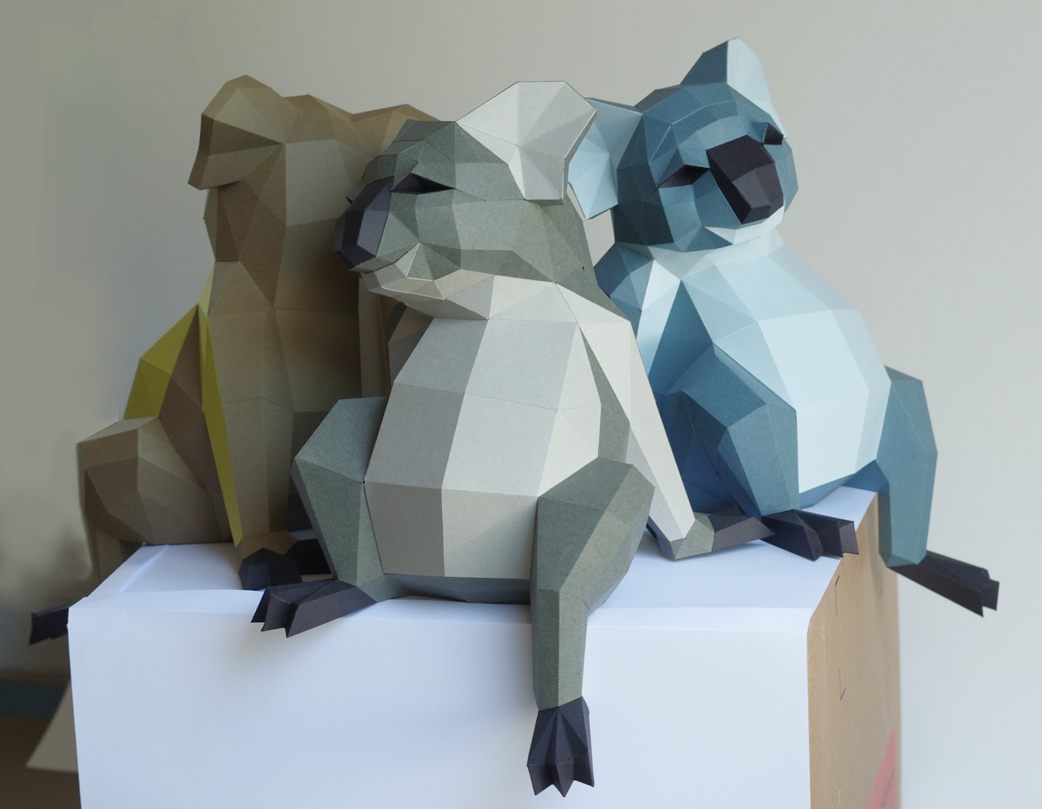造一座3D電繪風動物園！德國藝術家Wolfram Kampffmeyer的幾何動物紙雕