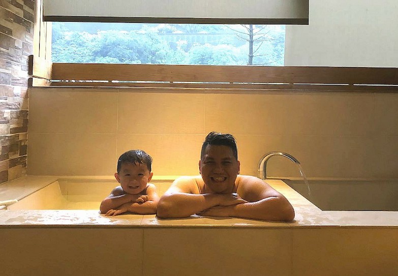不怕寒意來襲，新北踏青泡暖湯，親子、情侶都好玩！