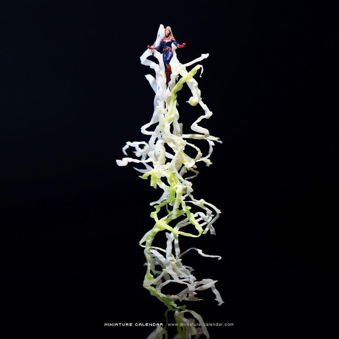 田中達也打造微縮超級英雄宇宙！奇異博士魔法陣變身蚊香、甜甜圈