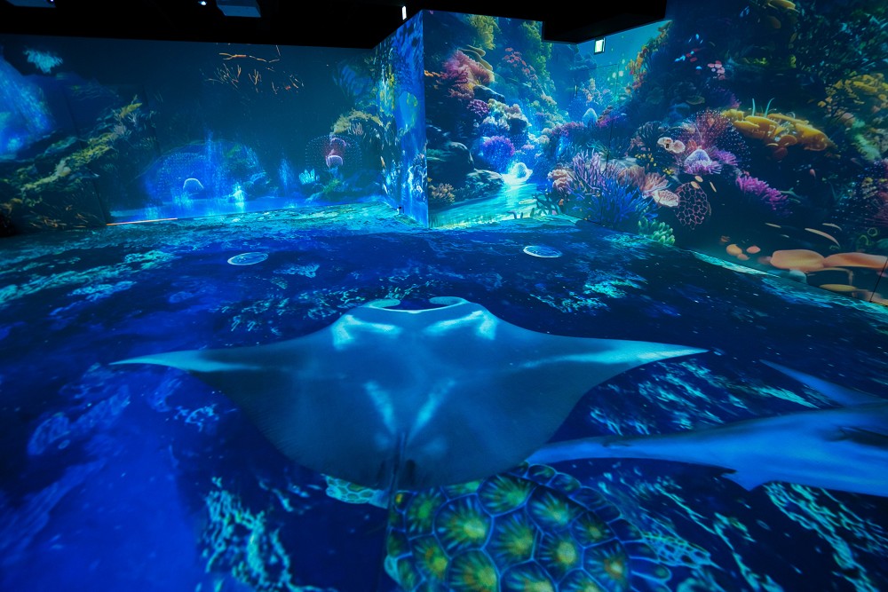 台南全新設計飯店「綉溪安平」!紅磚拼接清水模、沉浸式互動空間、設計客房、冠軍咖啡進駐