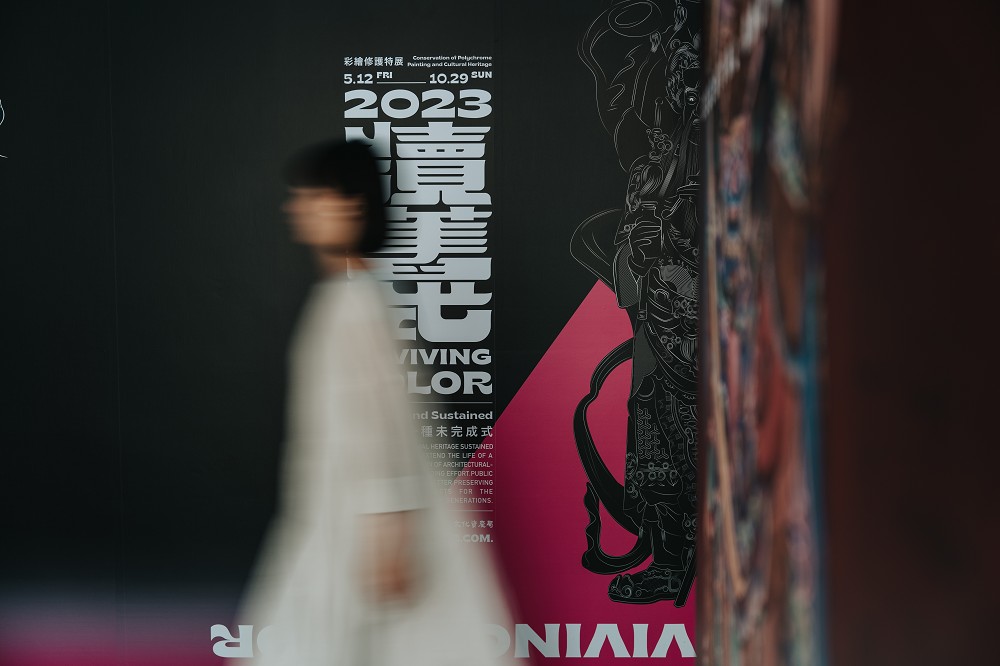 台中「續舊式-2023彩繪修護特展」!集結匠人彩繪修護工藝、廟宇門神美學等亮點