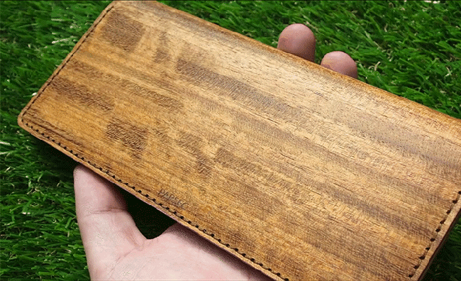 皮革與樹木的自然韻律,會呼吸的皮夾《PARSEC 樹革》