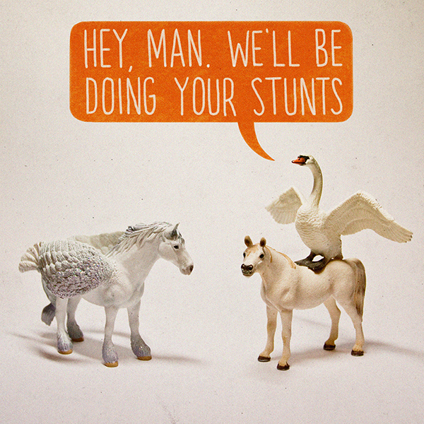 小動物也愛碎碎念，玩具間的真性情幽默對話